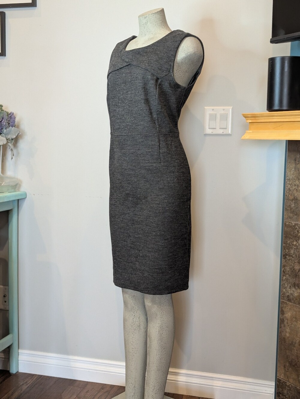 Banana republic knit sleeveless sheath stretch dress Minimalist Gray size 14
